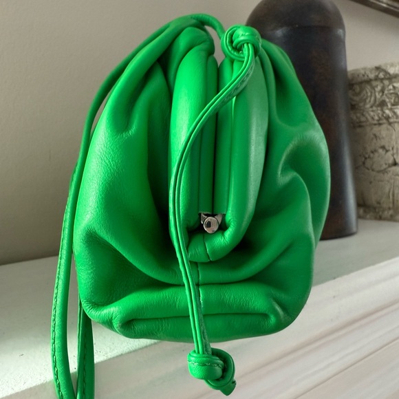 Green Leather Women's Bag - Picture 4 of 16